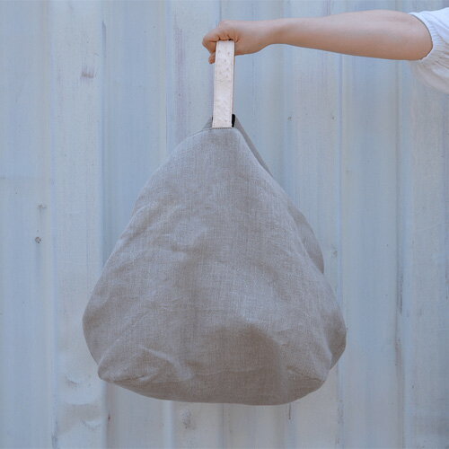 【ふるさと納税】 オーストリッチエシカルトートバッグ【高級素材の代名詞！】 ／ エコレザー 軽い 柔らかい 大容量 送料無料 埼玉県 No.080