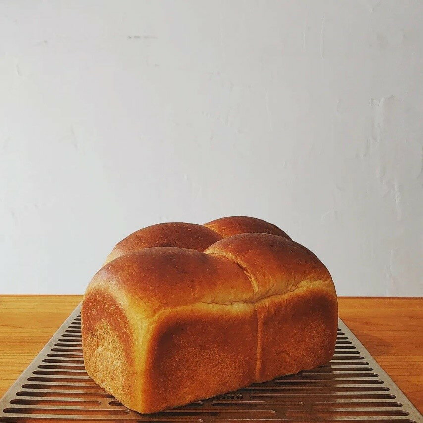 パン(ドイツパン)人気ランク4位　口コミ数「0件」評価「0」「【ふるさと納税】こだわりの米粉食パン（2斤）」
