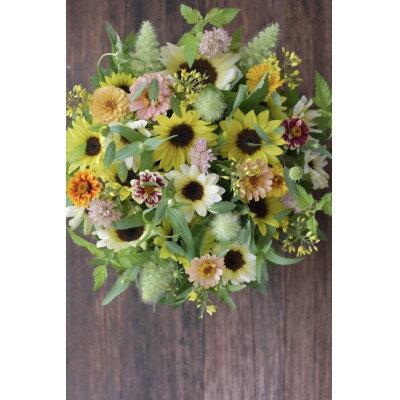 【ふるさと納税】【毎月定期便】季節のフラワーブーケ(花束)～フレンチスタイル～Specialite全12回【配送不可地域：離島・北海道・沖縄県・九州】【4051544】