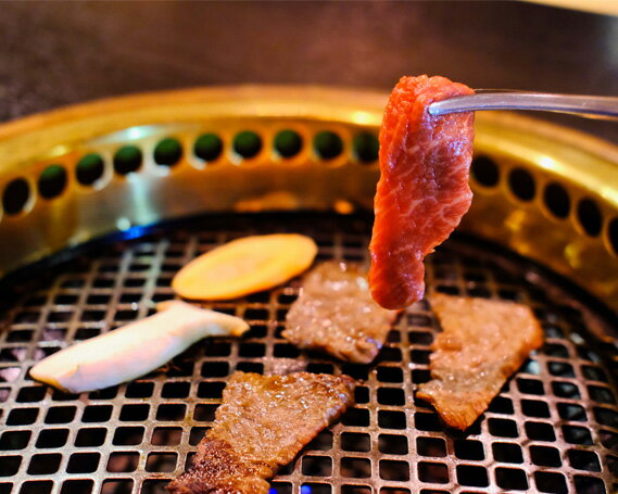 【ふるさと納税】ありらんやまと お食事券 3000円分 / 上質 肉 黒毛和牛 和牛 焼肉 やきにく A5ランク 厳選 リーズナブル 秘伝 職人 食事券 チケット