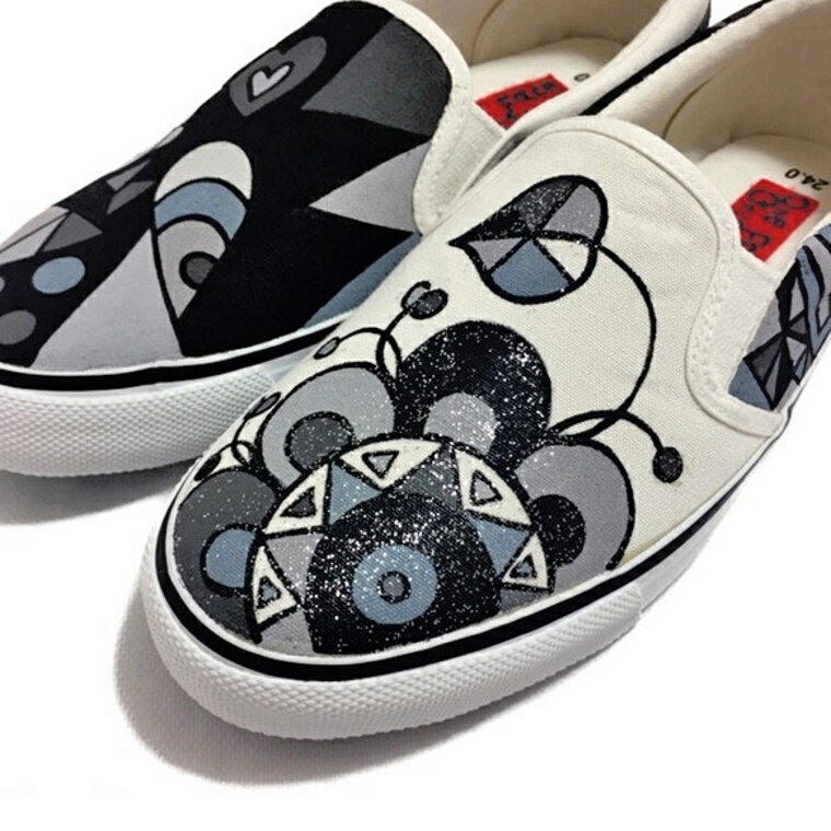 【ふるさと納税】手描き スニーカー ジョーヌQスリッポン レディース メンズ ユニセックス モノクロタイプ アシンメトリー ワイズ 2E 22.0～28.0cm【受注制作】