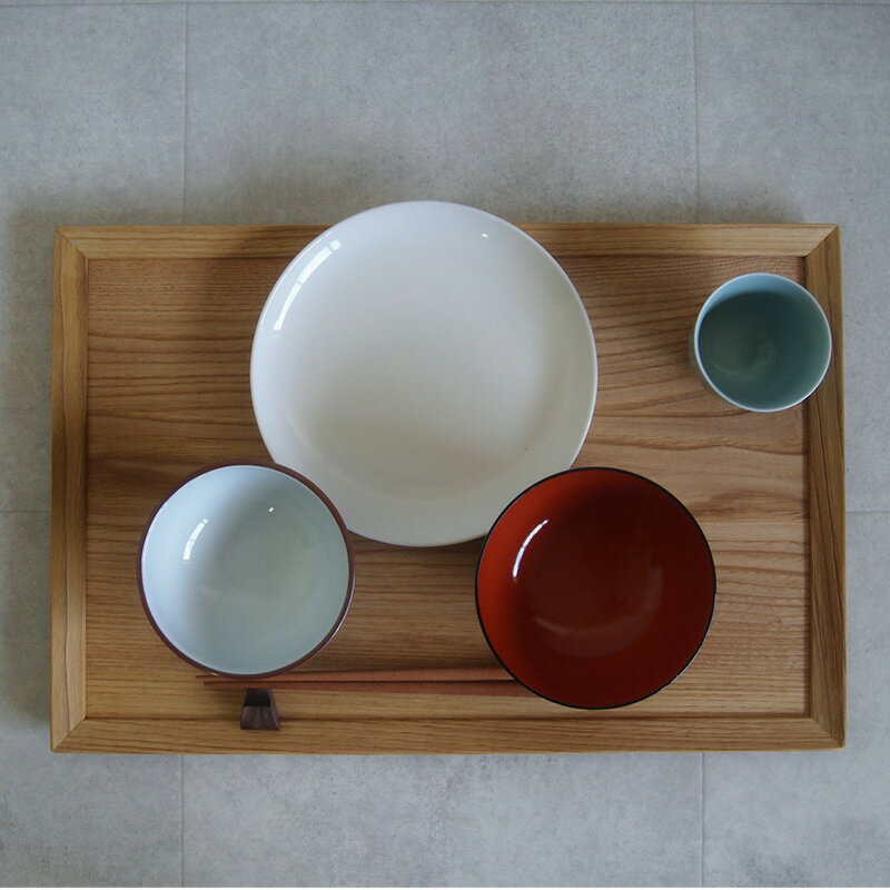 【ふるさと納税】クリ材の卓上膳 ＜全2色＞ Lサイズ トレー お盆 おぼん ウッド トレイ 四角 木製 雑貨 インテリア キッチン 栗材 無垢材 F21G-260var