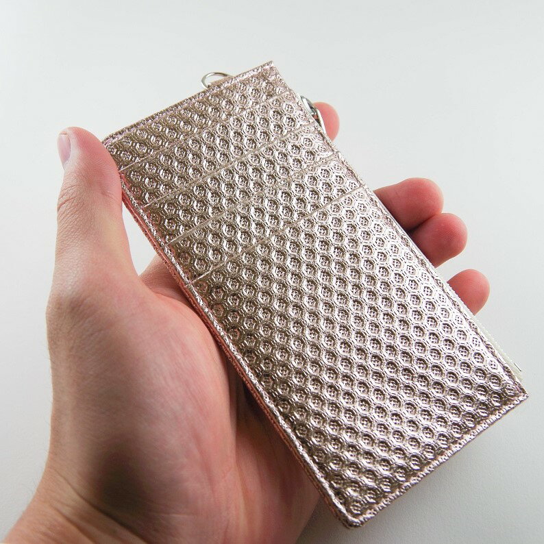 【ふるさと納税】フラグメントケース [ 牛革（スパイク箔）] 小銭入れ メンズ レディース 男性 女性 ペア 夫婦 親子 カップル 使いやすい 人気 誕生日 ギフト プレゼント 妻 旦那 息子 娘 贈り物 ユニセックス 結婚記念日 小さめ 持ち運び