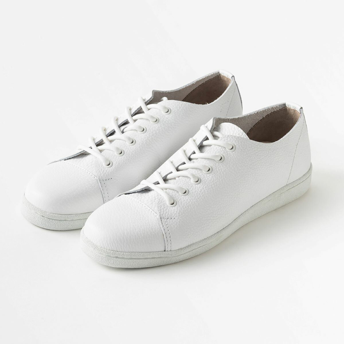 【ふるさと納税】U-DOT [レザースニーカー] WHITE / BLACK 靴 カジュアル 防水 ラバー ソール 白 ホワイト 黒 ブラック メンズ シンプル メンズ レディース カジュアル フォーマル ビジネス