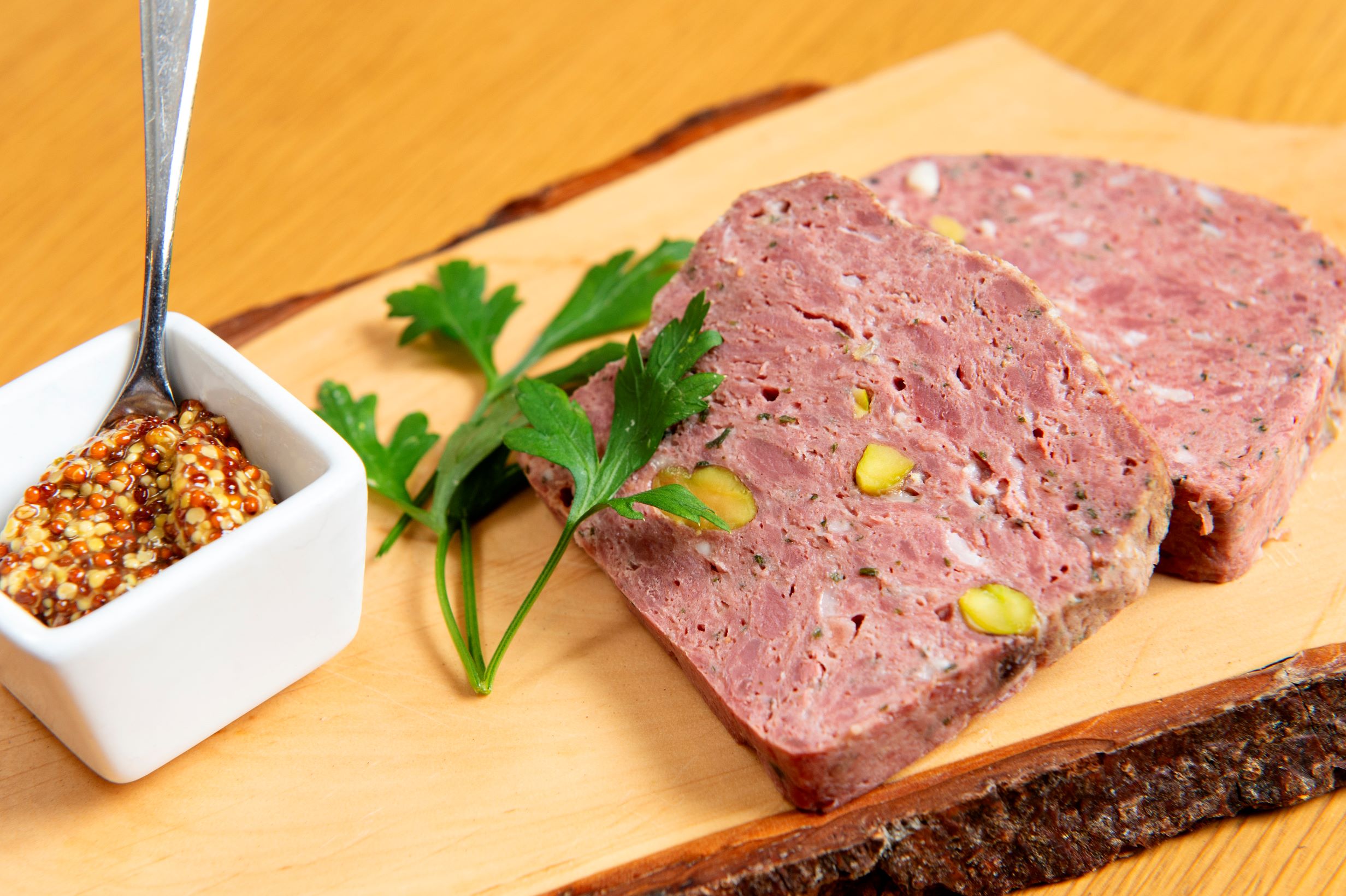 【ふるさと納税】【三輪亭】イタリア・南チロル　三輪亭セット 加工食品 加工品 サラミ ジビエ 豚 生ハム ソーセージ チーズ 冷凍 人気 人気セット おつまみ 贅沢 ご褒美 贈り物 プレゼント ギフト