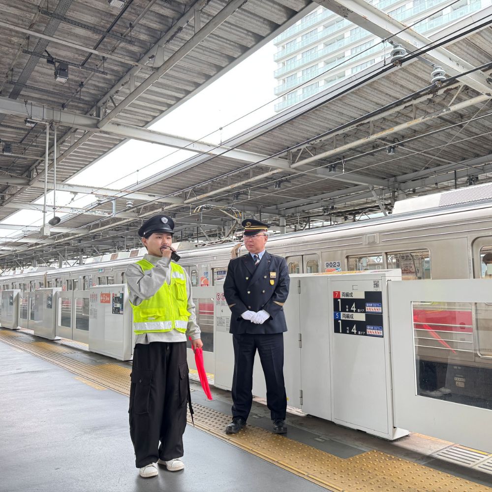 親子で楽しむ!二子玉川駅駅長体験 [小学校全学年] 2025年7月21日(月・祝)開催 電車 東急線 お仕事体験 イベント 旅行 記念日 世田谷
