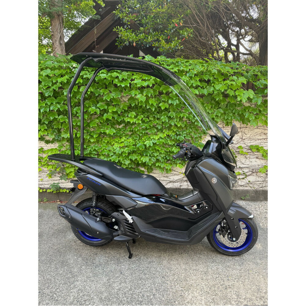 【ふるさと納税】2025年モデルNMAX用ルーフキット　 SLR for NMAX | 八王子市 2025年モデルバイク用ルーフキット 天候保護 快適ライディング バイクアクセサリー 屋根付きバイク スタイリッシュデザイン
