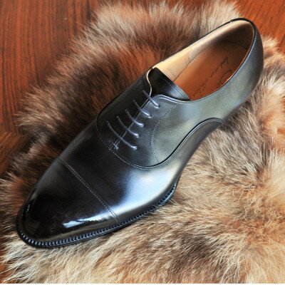 【ふるさと納税】世界大会7位経歴の靴職人が作る!!　高級手製紳士靴　パターンオーダー靴【1288375】