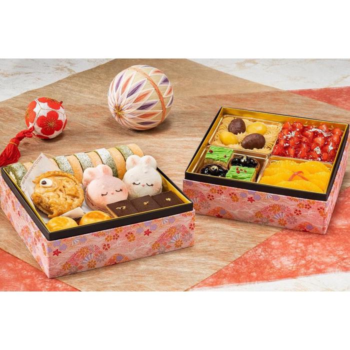 【ふるさと納税】川崎日航ホテル「スイーツおせち二段重（全11品目）」のサムネイル