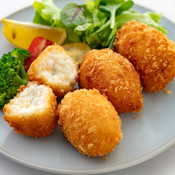 【ふるさと納税】チキンクリームコロッケ 40個 2.2kg ころっけ 揚げ物 惣菜 弁当 冷凍 クリームコロッケ ジューシー 横須賀【有限会社丸伸商事】[AKFH008]