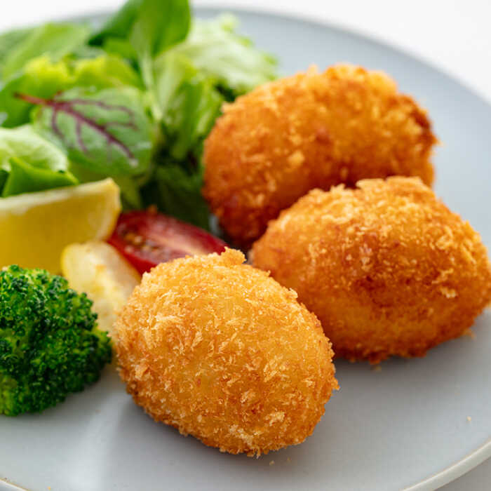 【ふるさと納税】チキンクリームコロッケ 40個 2.2kg ころっけ 揚げ物 惣菜 弁当 冷凍 クリームコロッケ ジューシー 横須賀【有限会社丸伸商事】[AKFH008]