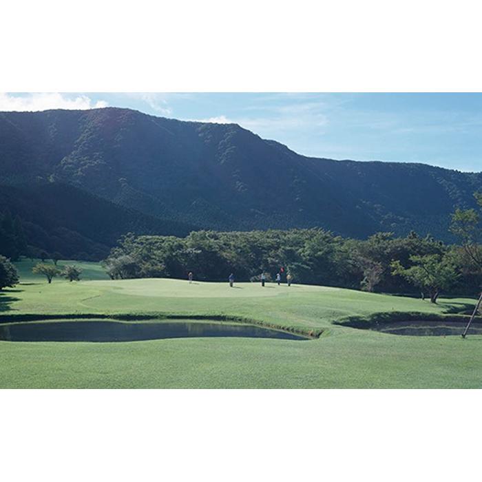 【ふるさと納税】箱根カントリー倶楽部 平日1ラウンドプレー券(4名様分) | ゴルフ場 利用券 チケット ゴルフ スポーツ アウトドア 首都圏 関東 ゴルフ好き...
