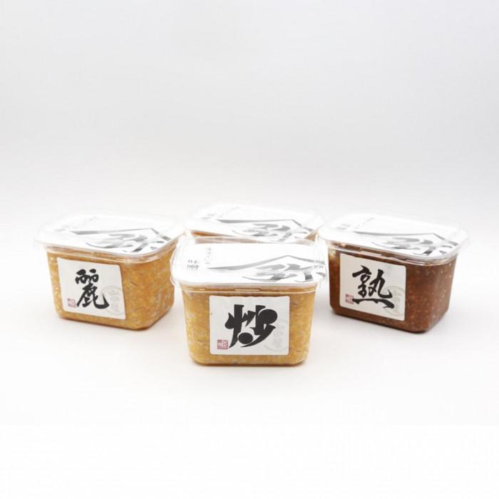 【ふるさと納税】生きている味噌3種(計4個)特別セレクション 新潟県 調味料 味噌 みそ 糀 発酵