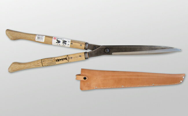 [五十嵐刃物工業] 樹木の剪定に便利なハサミ 安来鋼付刈込仕上鋏