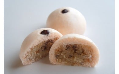 【ふるさと納税】綾子舞本舗タカハシ お赤飯饅頭（10個）【 新潟県 柏崎市 】のサムネイル