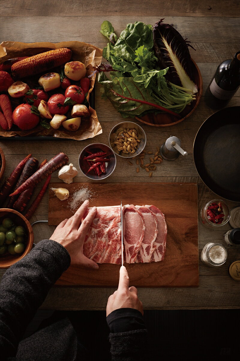 【ふるさと納税】越乃鳳(こしのおう) 牛刀包丁 210mm 【 コバルト合金 越乃鳳 こしのおう ヒロショウ 牛刀包丁包丁 21cm キッチン用品 調理器具 燕三条 新潟県 燕市 】