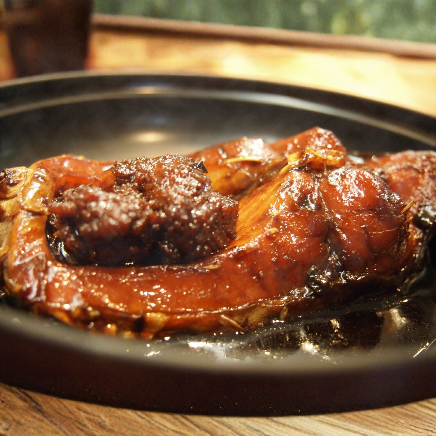 49位! 口コミ数「0件」評価「0」★鯉の甘煮 3切れ 140年の割烹の伝統と技術でつくる甘煮 | 鯉 甘煮 うま煮 煮魚 郷土料理 お取り寄せ 贈り物 プレゼント ギフト 敬老の日 新潟県 五泉市 株式会社松の家