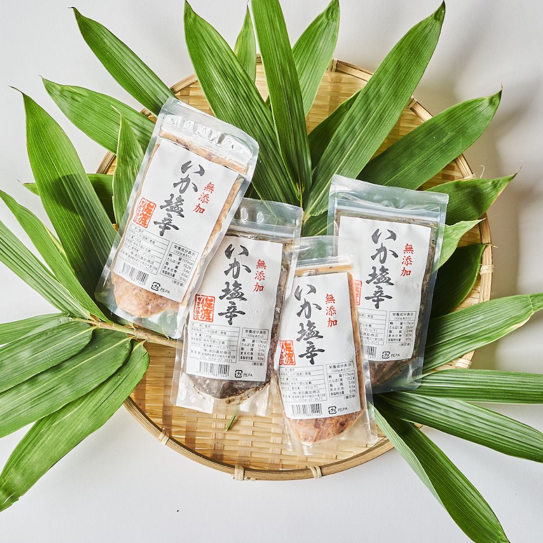 【ふるさと納税】いか塩辛 130g×4袋 計520g 無添加 食塩のみ 塩分控えめ イカ 烏賊 塩辛 調味料不使用 添加物不使用 小分け 冷凍 海鮮 魚介 珍味 おつまみ 酒の肴 晩酌 家飲み ご飯のお供 おかず お取り寄せ グルメ 人気 おすすめ 家庭用 自宅用 新潟県 佐渡市 f152242-sado-10001577 新潟県佐渡市 サンプル画像3