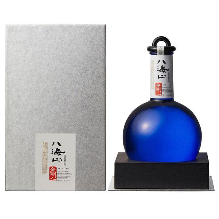 【ふるさと納税】酒 日本酒 純米大吟醸 八海山 金剛心 ブルーボトル 1本 × 800ml | お酒 さけ 人気 おすすめ 送料無料 ギフト