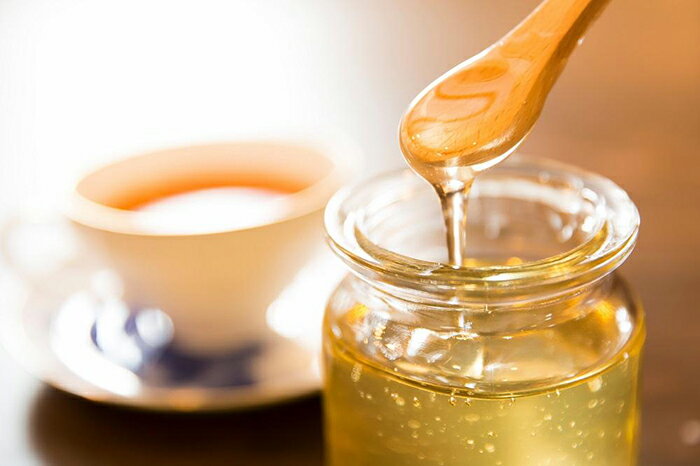 【ふるさと納税】さいき養蜂園のアカシアはちみつ【135g×6本】 | ハニー 蜂蜜 食品 人気 おすすめ 送料無料