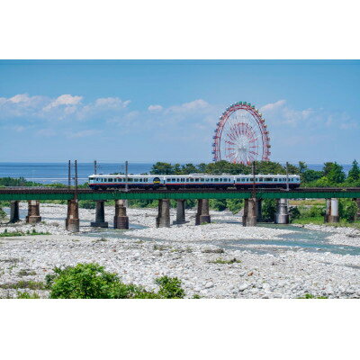 【ふるさと納税】あいの風とやま鉄道観光列車「一万三千尺物語」ご招待券(1名)【1260137】