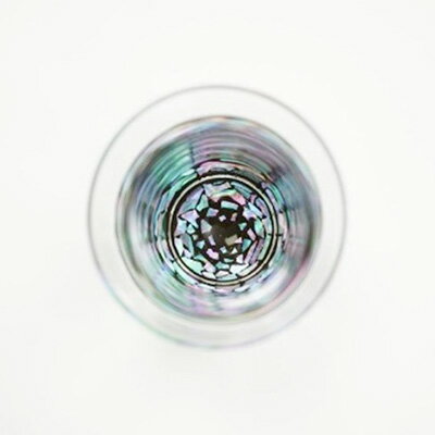 【ふるさと納税】杯（クリスタル）石垣（貝入）黒 酒器 工芸品 ガラス 高岡漆器 あわび貝 漆 螺鈿ガラス 持ちやすく シンプル 神秘的 輝き きれい おしゃれ