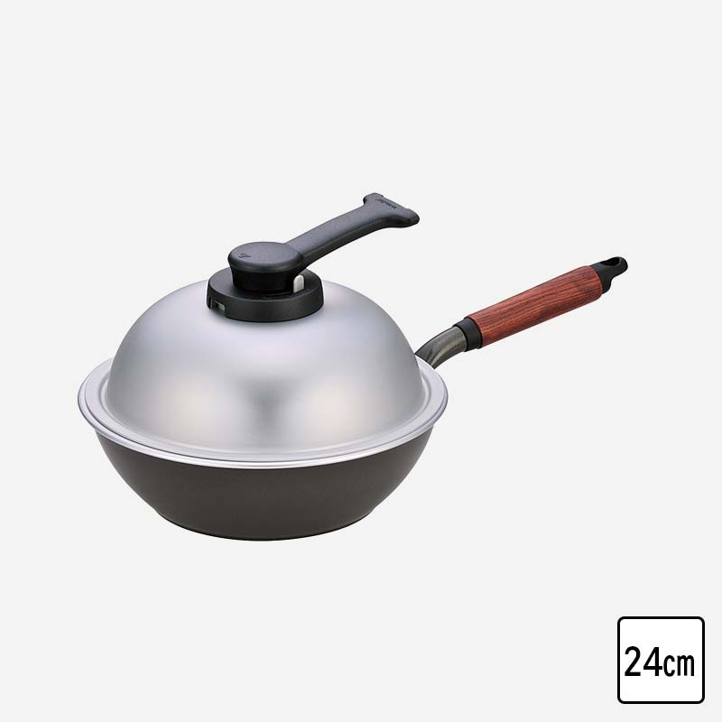 【ふるさと納税】【選べるサイズ】片手鍋 ウーウェンパン＋ IH対応 24・28cm 鍋 フライパン IH 蓋 テフロン北陸アルミニウム 日本製 調理器具 キッチン用品 工芸 伝統技術 富山県高岡市 FAD-0332var