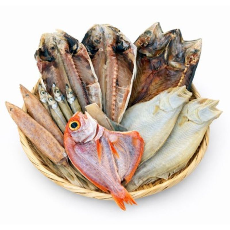 黒部の干物セット 黒部名水仕込み無添加ひもの詰め合わせ / 旬 魚介 魚 さかな 詰め合わせ ひもの 富山湾 名水 産地直送 生地 干物の詰め合わせ 加工品 朝食 朝ごはん おかず 夕飯 晩御飯
