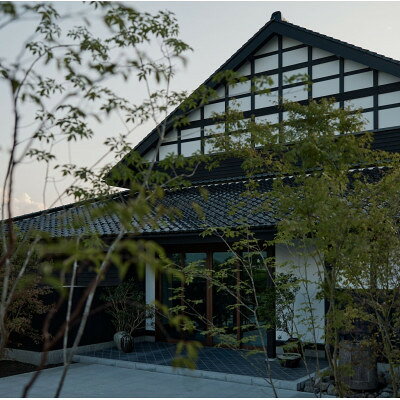 【ふるさと納税】【楽土庵宿泊+アロマワークショップ体験】 絹の部屋、夕朝食付「...