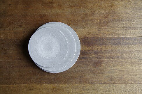 【ふるさと納税】 CONCRETE CERAMIC Plate L 皿 お皿 手作り デザイン 革 小物 陶器 焼き物 食器 工芸品 伝統 工芸 人気 ランキング おすすめ お中元 お歳暮 ギフト 小松市 こまつ 石川県 ふるさと 故郷 納税 036001【KEI ARABUNA ART STUDIO】