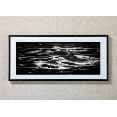 写真作品「水の貌(かお)〜きらめき〜」[A3変形・横長額入り]
