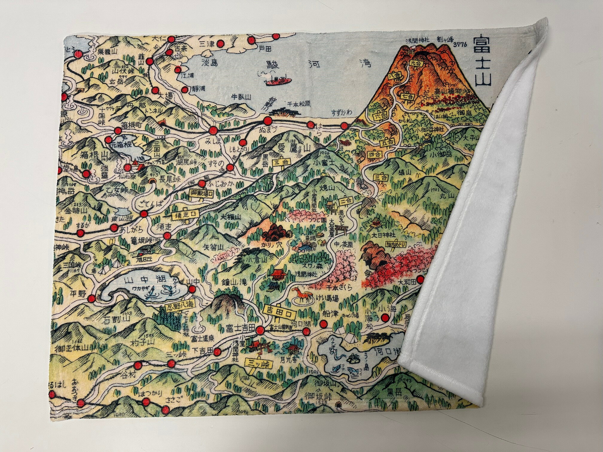 山梨県忍野村の画像3