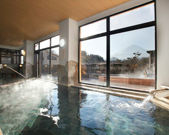 山梨県鳴沢村の画像2