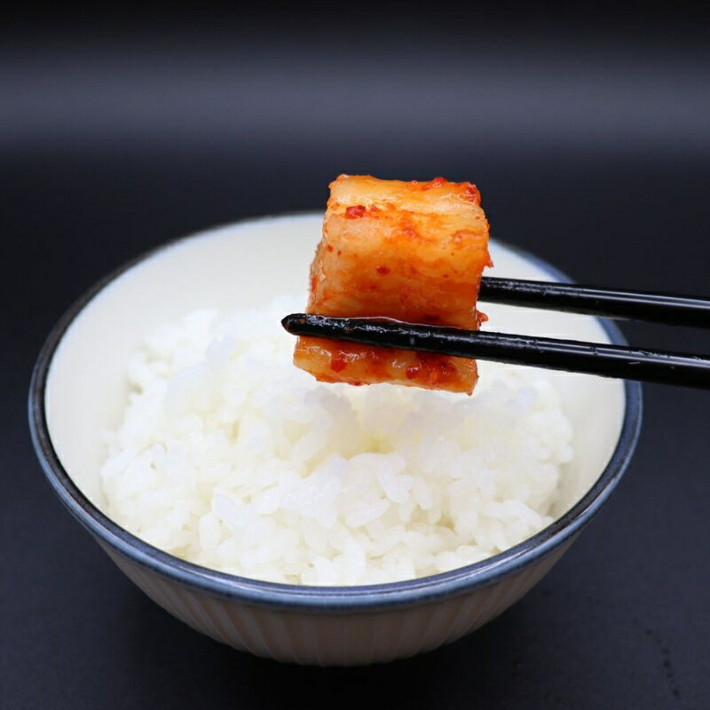【ふるさと納税】カクテギ 700g 大根 キムチ 健康 発酵食品 おつまみ ご飯のお供 お酒のお供 プレゼント ギフト 韓国 送料無料 大根キムチ カクテキ 着色料 保存料 不使用