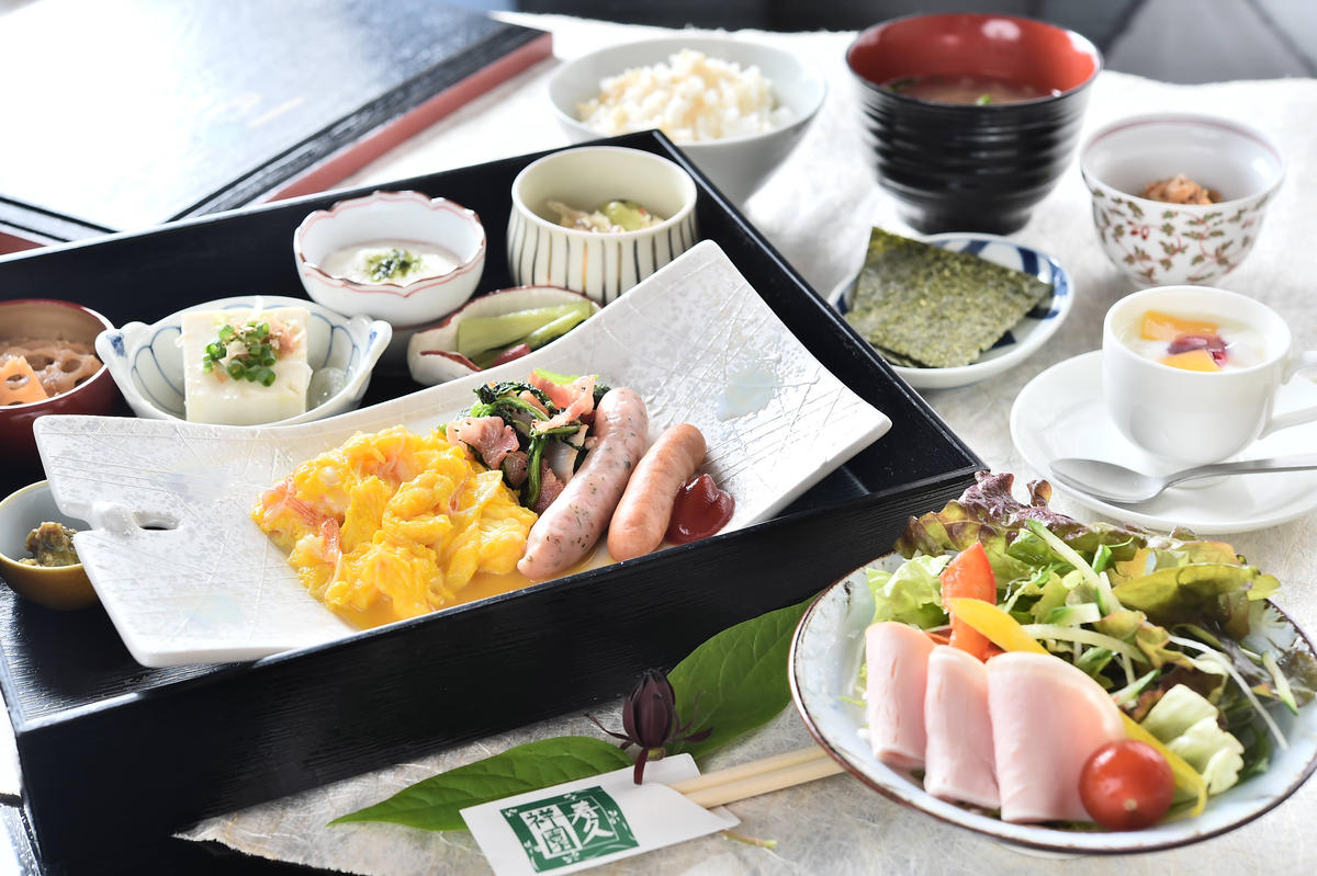 【ふるさと納税】宿泊補助券 上田温泉祥園 30,000円分 寿久庵 チケット 宿 宿泊 温泉 エアウィーヴ メタケイ酸 天然温泉 長野県上田市 f202037-ueda-10002127 長野県上田市 サンプル画像3