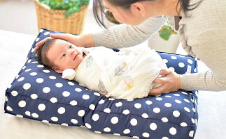 【ふるさと納税】ラックベビークッション/ベビー布団(Mサイズ)ネイビー【寝具・敷布団・敷き布団・ベビー用品】