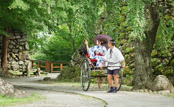 【ふるさと納税】《日本で唯一！城より上の城下町を人力車で周ろう♪》60分城下町周遊プラン　【 体験チケット 人力車 観光 】　お届け：2023年3月上旬〜11月下旬･･･ 画像2