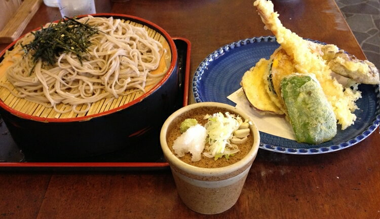 【ふるさと納税】信州本場 雪んこそば 200g 12入 【 蕎麦 長野県 飯山市 美味しい おいしい お取り寄せ おそば ソバ 日本蕎麦 日本そば 日本ソバ のど越し 八割そば 八割 父の日 母の日 敬老の日 初老祝い 還暦祝い 古稀祝い 】