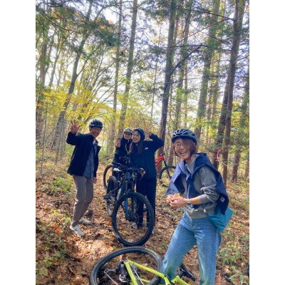 【ふるさと納税】マウンテンバイク一日ガイドツアー　ランチ&レンタルバイク込　1日プラン×3回　1名様【1691953】