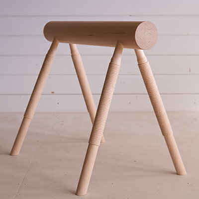 木工yamagen Pillar stool [ インテリア 腰掛 カバ無垢材 木製 御柱祭 モチーフ スツール 受注生産 お店 店舗 ] お届け:受注生産のためお届けまでに3〜6ヶ月かかります。