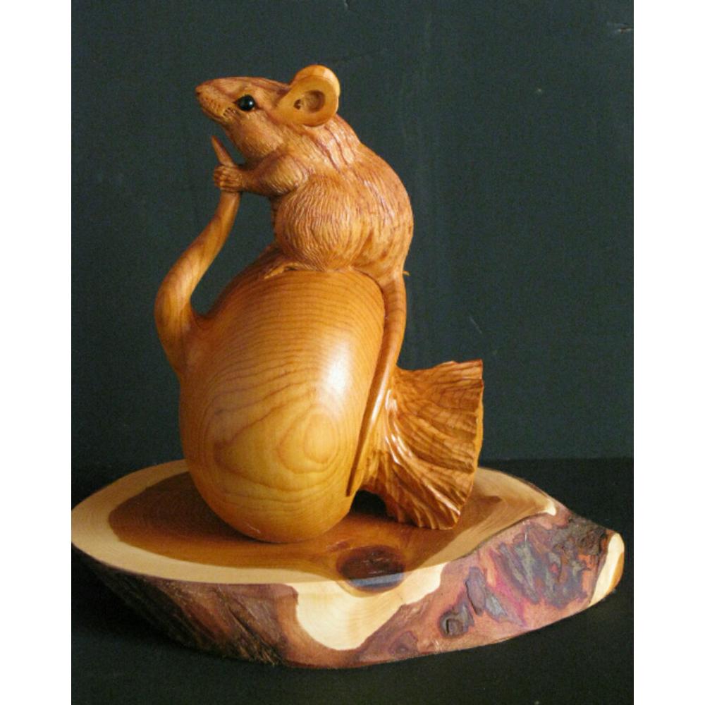 【ふるさと納税】【数量限定】飛騨一位一刀彫 株の値上り | 伝統工芸 ネズミ ねずみ イチイ 一位一刀彫 一位一刀 一刀彫 工芸品 縁起物 品 置物 木彫り 飛...