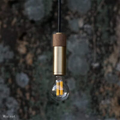 金属と木工職人が作り上げるシーリングライト CIRCLE[Walnut×真鍮無垢 E-17]
