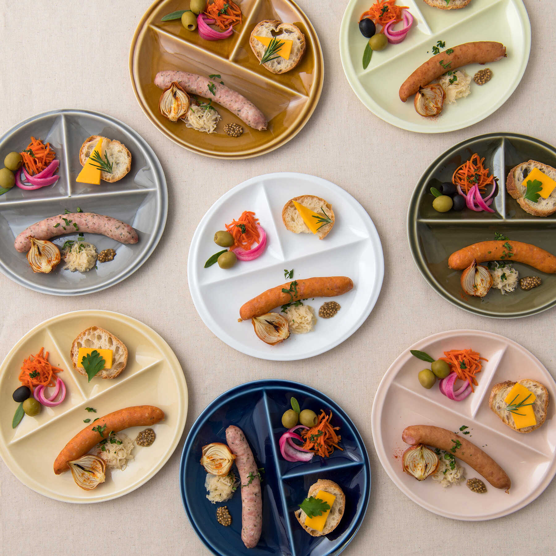 [8色から選べる][美濃焼] ランチプレート titto 丸 2枚セット 瑞浪市 / JS企画 / 小田陶器 食器 プレート 仕切り皿 おしゃれ[AZAZ013]