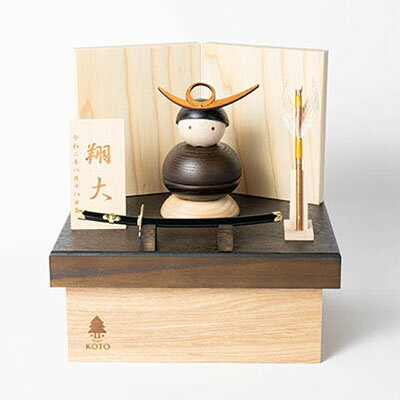 ことの木製鎧 上杉謙信 【人形・民芸品・工芸品・伝統技術・インテリア・木製鎧・五月人形】 お届け:※受注生産のため、お届けに2ヶ月前後かかります。