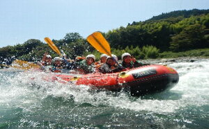 【ふるさと納税】富士川ラフティングツアー ペア招待券 送料無料 静岡県 富士宮市