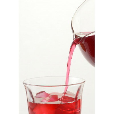 【ふるさと納税】濃縮しそジュース 500ml×2本_ ジュース しそジュース 紫蘇ジュース 濃縮 濃縮タイプ 加糖 飲料 飲み物 ドリンク 赤しそ 赤紫蘇 しそ シソ 紫蘇 2本 炭酸 焼酎 牛乳 静岡県 磐田市 家庭用 ギフト プレゼント 送料無料 【1483404】