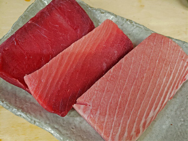 【ふるさと納税】a40-076　『鮪の魚二』天然南鮪大トロ中トロ赤身約800gセット