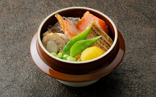 【ふるさと納税】本格料亭の釜めし2種セット【海鮮釜めし・アサリとバターの釜めし】【加工食品・お米・コシヒカリ・アサリ・あさり・浅利】