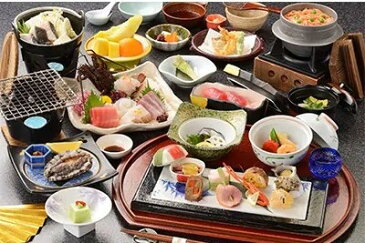 【ふるさと納税】飲泉、自家源泉かけ流しの宿 観音温泉「ピグマリオン・レギュラー和室」ペア宿泊招待券(1泊2食付)ペア宿泊券 ペア 宿泊 温泉 温泉付き客室 露天風呂付客室 懐石料理 送料無料