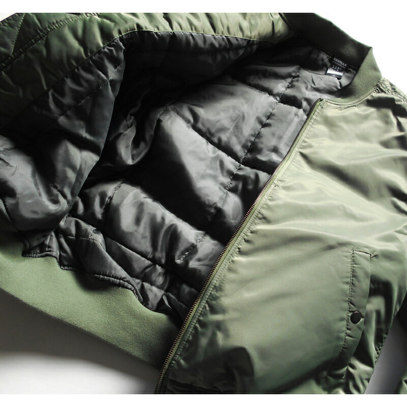 【ふるさと納税】 Revolla 中綿入り袖リブプリントMA-1ジャケット アウター メンズ レディース ユニセックス 防寒 秋冬 カジュアル ストリート ミリタリー フライトジャケット ブルゾン 軽量 暖かい おしゃれ ファッション 返礼品 寄付 支援 地域貢献 牧之原市 静岡県